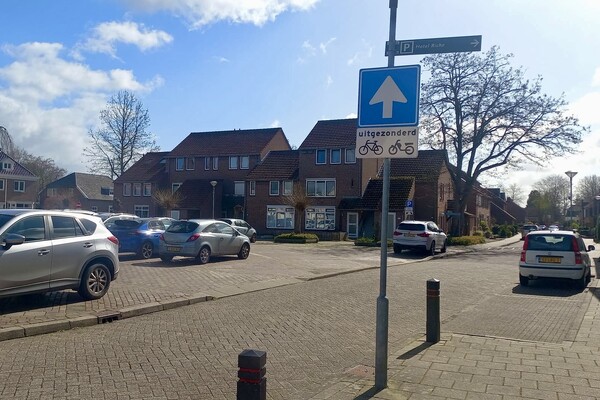 Marktstraat eenrichtingsstraat 